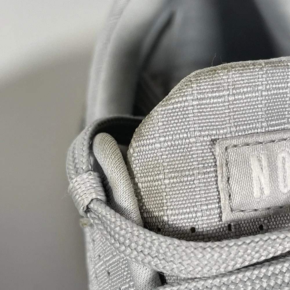 NOBULL Allday Ripstop, M6/W7.5, Light Grey Hiking Running Althleisure walking